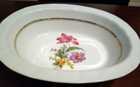 RYD21 12" Oval Vegetable Bowl