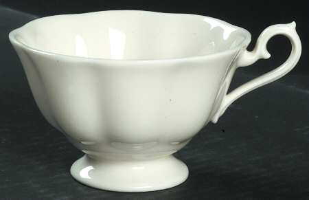 Affinity Footed Cup
