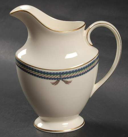 Cordeliere Creamer