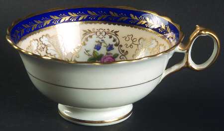 T1612 Footed Cup