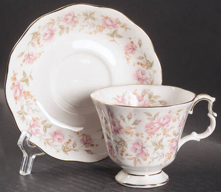 Rose Chintz Series Footed Cup & Saucer Set