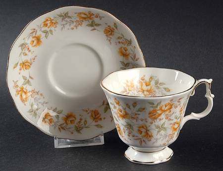 Rose Chintz Series Footed Cup & Saucer Set