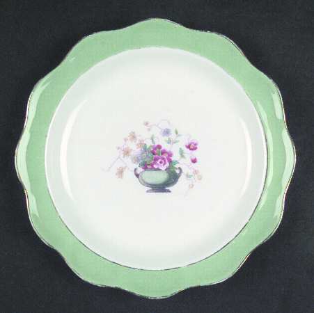 BB204 by Royal Doulton