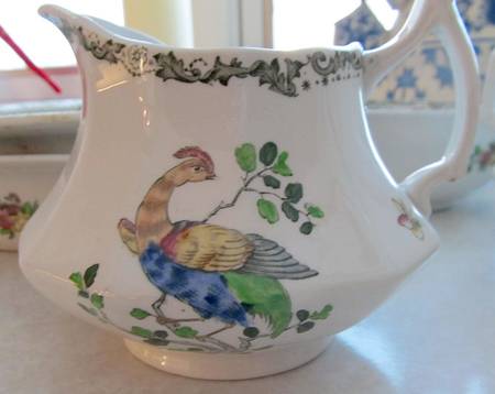 V1693 Creamer