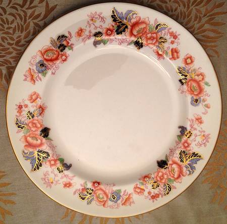 A421 Luncheon Plate