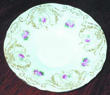 E3321 Saucer