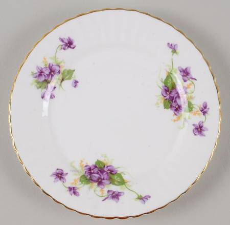 Violet (Fluted) Bread & Butter Plate