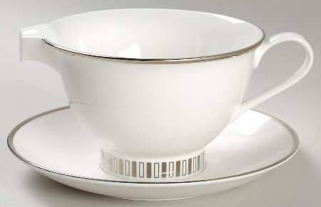 Monaco Lunar Gravy Boat & Underplate