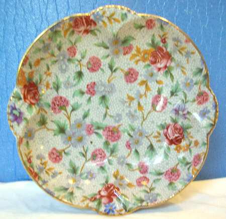 Old Cottage Chintz (Post 1960, White) Bon Bon
