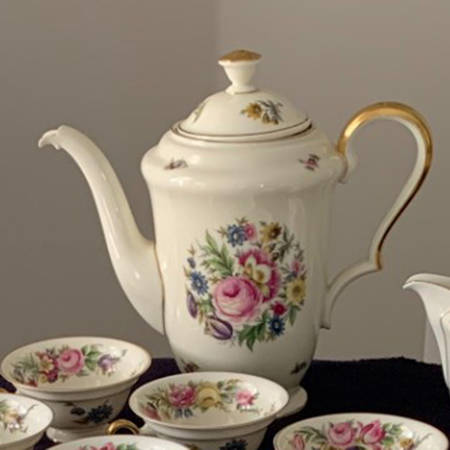 R920 Coffee Pot & Lid