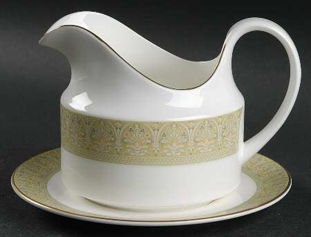 Sonnet (Paladio Shape) Gravy Boat & Underplate