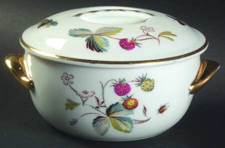 Strawberry Fair (Oven To Table, Gold) Individual Casserole & Lid