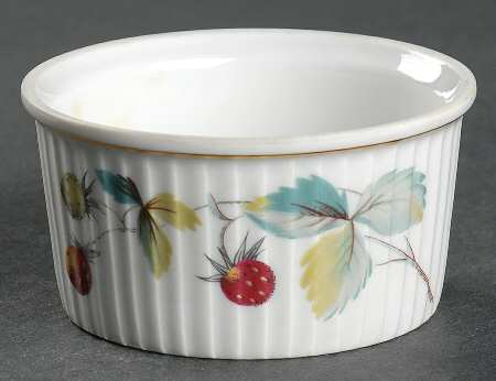 Strawberry Fair (Oven To Table, Gold) Ramekin