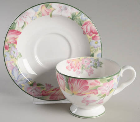 Fonteyn Footed Cup & Saucer Set