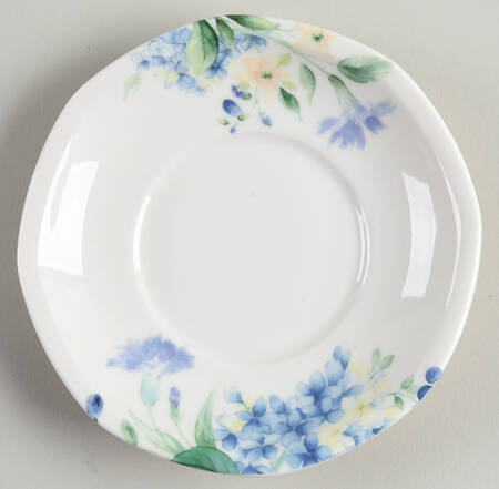Cottage Lane Saucer