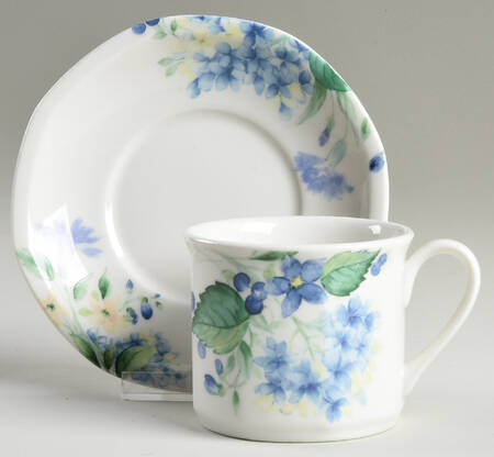 Cottage Lane Flat Cup & Saucer Set