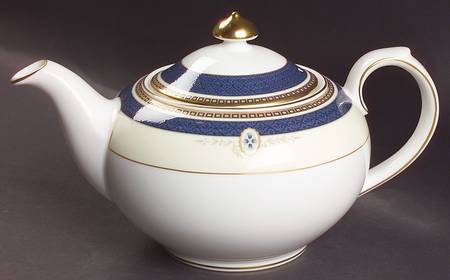 Challinor Teapot & Lid