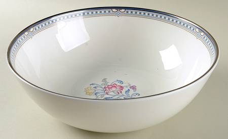 Canterbury 10" Large Salad Serving Bowl
