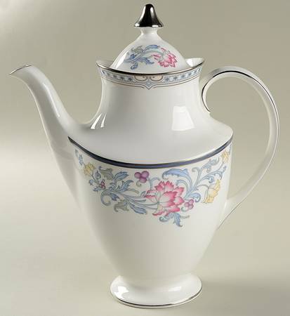 Canterbury Coffee Pot & Lid