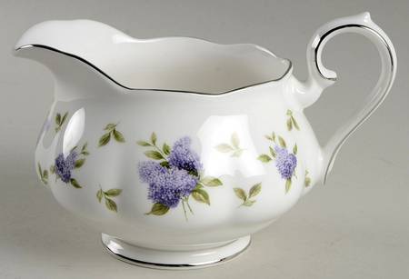 Lilac Lane Platinum Gravy Boat
