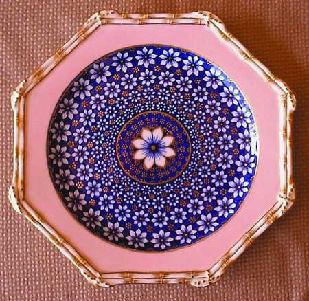 Daisy Center (Pink) by Royal Crown Derby