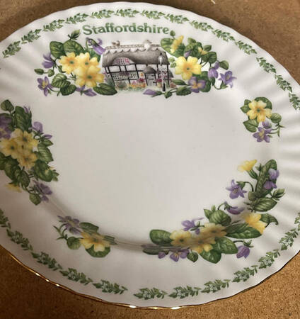 English Country Cottages Salad Plate