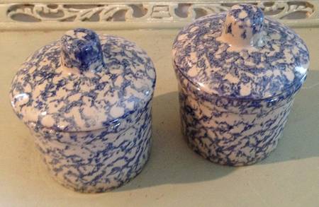 Spongeware Blue 1 Pint Crock & Lid