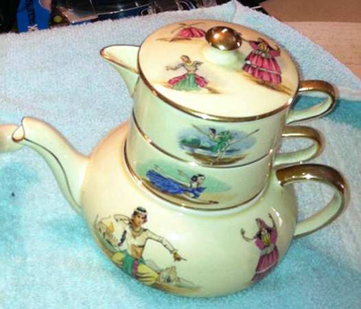 National Dances Mini Teapot Stacking Set (Creamer, Sugar)