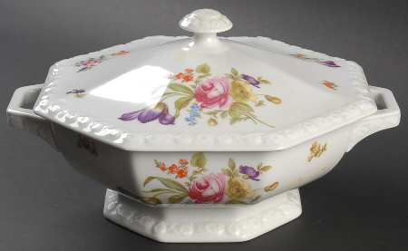 Flowers (Maria Stamp) Round Covered Vegetable