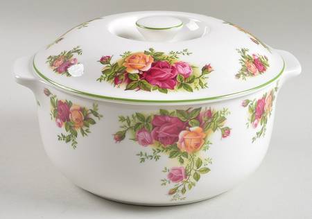 Old Country Roses White (Green Trim) 1.5 Qt Round Covered Casserole