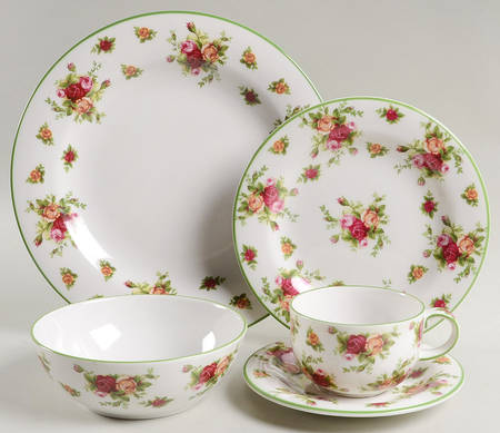 Old Country Roses White (Green Trim) 5 Piece Place Setting