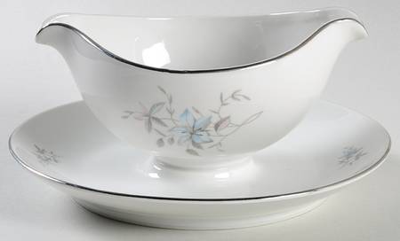 Fantasy Gravy Boat with Attached Underplate