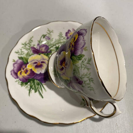 7102 Footed Cup & Saucer Set