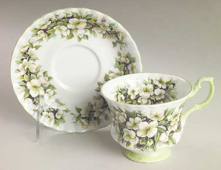 Fragrance Series Footed Cup & Saucer Set