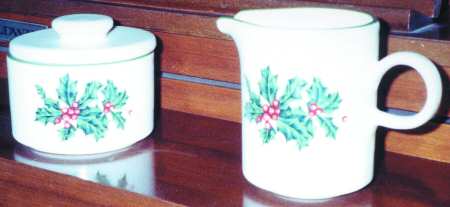 RYL146 Sugar Bowl & Lid