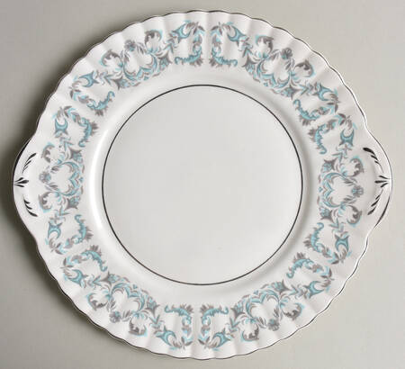 Harmony Handled Cake Plate