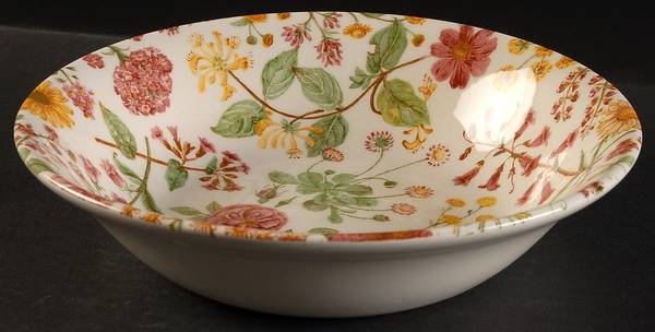 Hedgerow (Earthenware, Wildflowers) 9" Round Serving Bowl