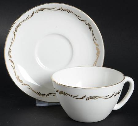 Gold Scallops Flat Cup & Saucer Set