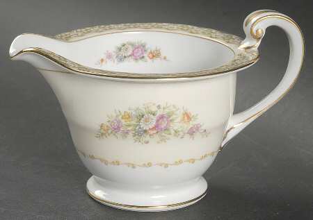 RO11 Creamer