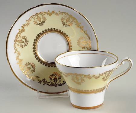 8738 Footed Cup & Saucer Set