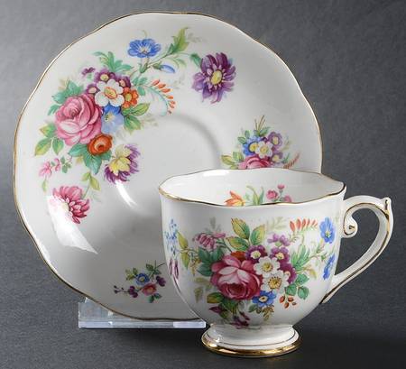 Minuet (B401) Footed Cup & Saucer Set