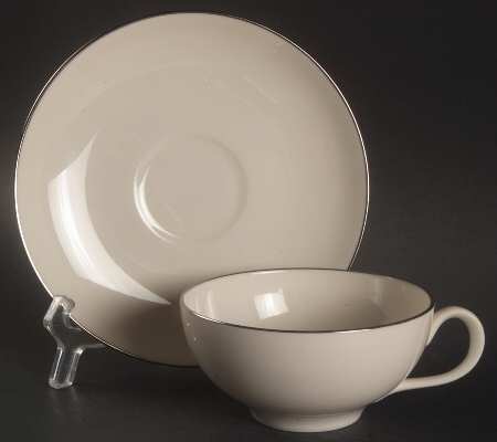 Simplicity (Coupe Shape) Flat Cup & Saucer Set