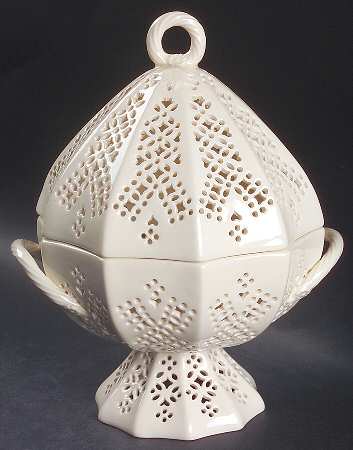 Masterpieces Cream Bowl with Lid