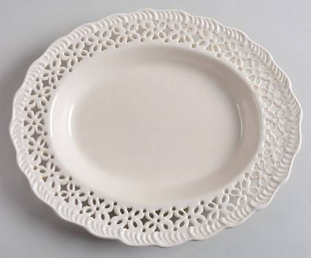 Originals 10'' Pierced Oval Platter