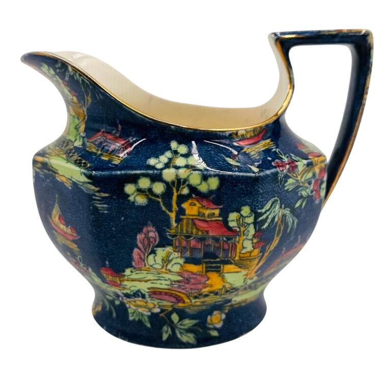 Pekin Blue Ajax Creamer
