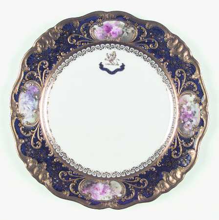 RA2494 by Royal Doulton