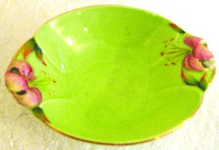 Tiger Lily Green Oval Open Candy Dish