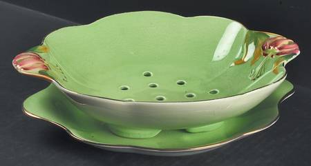 Tiger Lily Green Pierced Berry Bowl and Underplate