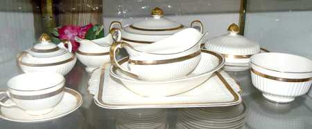 ROI37 Gravy Boat
