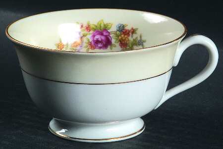 RO68 Footed Cup by Rose (Japan)